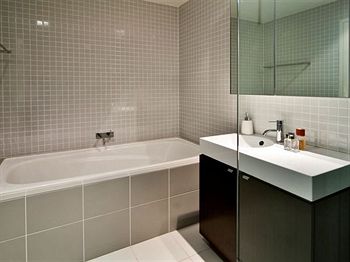 Wyndel Apartments - Abode - Accommodation in Brisbane 1