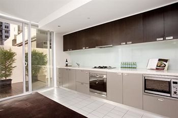 Wyndel Apartments - Abode - Accommodation in Brisbane 5