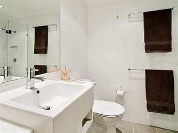 Wyndel Apartments - Encore - Accommodation in Brisbane 7