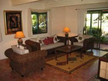 The African Cottage - Accommodation in Brisbane 7