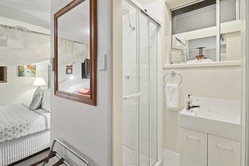 Eden Lodge - Accommodation in Brisbane 3