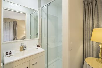 Eden Lodge - Accommodation in Brisbane 5