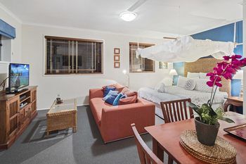 Eden Lodge - Accommodation in Brisbane 14
