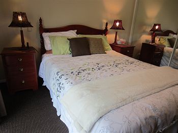 Eden Lodge - Accommodation in Brisbane 0
