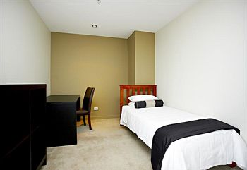 Astra Apartments - Docklands - Accommodation in Brisbane 4