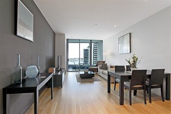 Docklands Private Collection Of Apartments - NewQuay - Accommodation in Brisbane 2