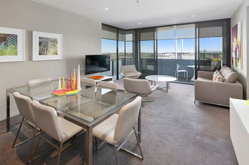 Docklands Private Collection Of Apartments - NewQuay - Accommodation in Brisbane 31