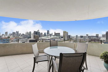 Docklands Private Collection Of Apartments - NewQuay - Accommodation in Brisbane 52
