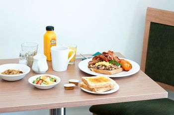 Colonial Terrace Motor Inn - Accommodation in Brisbane 51