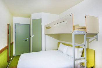 Ibis Budget Fawkner - Accommodation in Brisbane 17