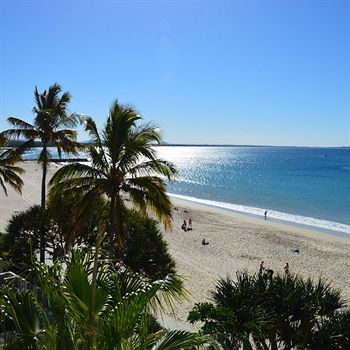 La Mer Penthouse - Accommodation in Brisbane 3
