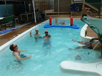 Palm Court Budget Motel Hostel/Backpackers - Accommodation in Brisbane 8