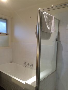 Australian Home Away Doncaster Elgar 2 - Accommodation in Brisbane 0