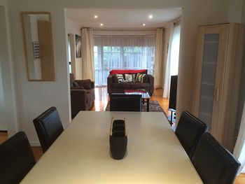 Australian Home Away Doncaster Elgar 2 - Accommodation in Brisbane 10