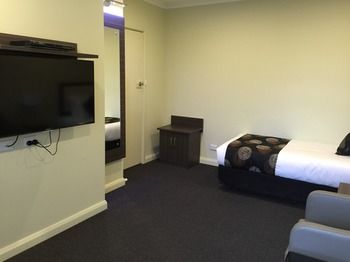 Park Squire Motor Inn And Serviced Apartments - Accommodation in Brisbane 9