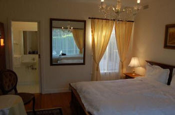 Bluebell Bed & Breakfast - Accommodation in Brisbane 6