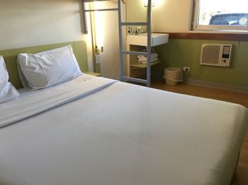 Ibis Budget Campbelltown - Accommodation in Brisbane 12