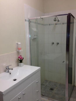 Carnegie Motor Inn - Accommodation in Brisbane 4