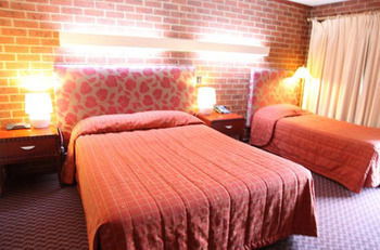 Carnegie Motor Inn - Accommodation in Brisbane 6
