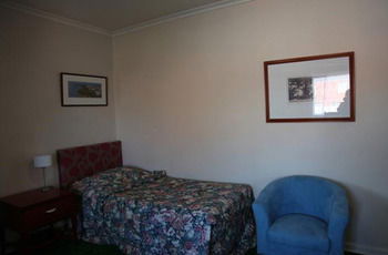 Carnegie Motor Inn - Accommodation in Brisbane 8