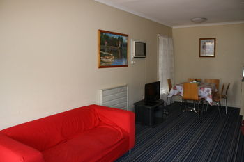 Carnegie Motor Inn - Accommodation in Brisbane 35