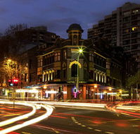 Hotel Harry an Ascend Hotel Collection Member - Accommodation in Brisbane