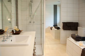 Mountain Element Retreats - Accommodation in Brisbane 0