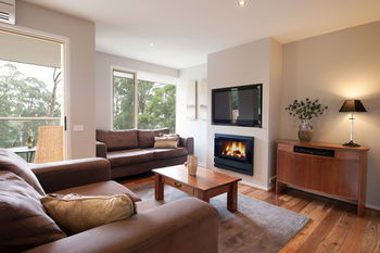 Mountain Element Retreats - Accommodation in Brisbane 12