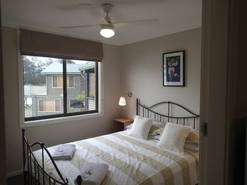 Dungowan Waterfront Apartments - Accommodation in Brisbane 3