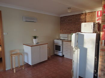Dungowan Waterfront Apartments - Accommodation in Brisbane 18