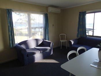 Dungowan Waterfront Apartments - Accommodation in Brisbane 34
