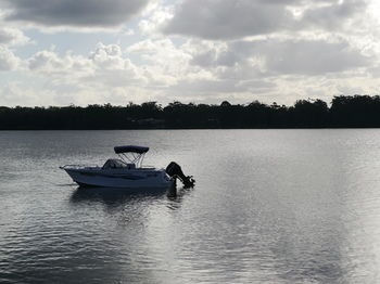Dungowan Waterfront Apartments - Accommodation in Brisbane 138