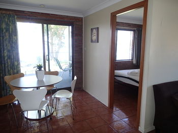 Dungowan Waterfront Apartments - Accommodation in Brisbane 169
