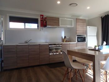 Dungowan Waterfront Apartments - Accommodation in Brisbane 234