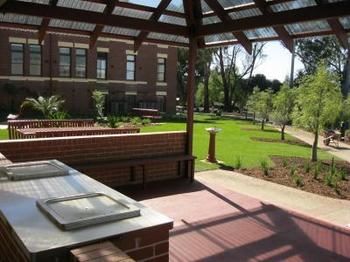 Yarra House Campus Summer Stays - Accommodation in Brisbane 8