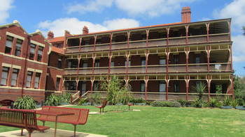 Yarra House Campus Summer Stays - Accommodation in Brisbane 10