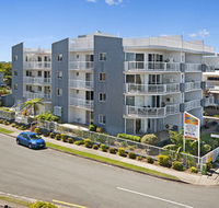 Sandy Shores Luxury Holiday Units - Accommodation in Brisbane
