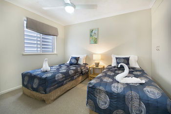 Sandy Shores Luxury Holiday Units - Accommodation in Brisbane 10