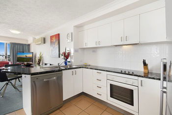 Sandy Shores Luxury Holiday Units - Accommodation in Brisbane 24