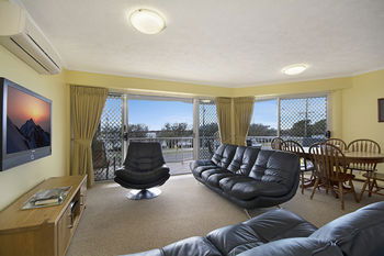 Sandy Shores Luxury Holiday Units - Accommodation in Brisbane 27