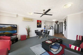 Sandy Shores Luxury Holiday Units - Accommodation in Brisbane 28