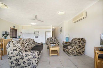 Sandy Shores Luxury Holiday Units - Accommodation in Brisbane 30