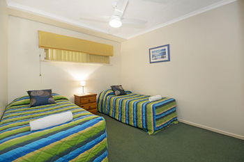 Sandy Shores Luxury Holiday Units - Accommodation in Brisbane 36