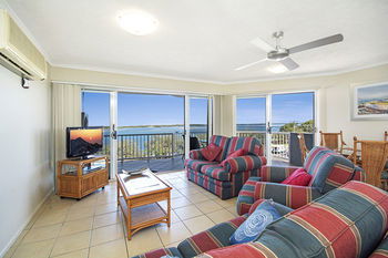 Sandy Shores Luxury Holiday Units - Accommodation in Brisbane 42