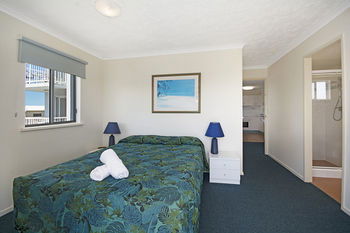 Sandy Shores Luxury Holiday Units - Accommodation in Brisbane 47