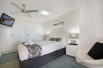 Sandy Shores Luxury Holiday Units - Accommodation in Brisbane 59
