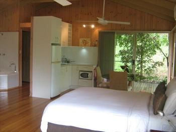 Belle's At Montville - Accommodation in Brisbane 12