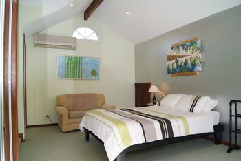 Kingfishers Manor @ Noosa - Accommodation in Brisbane 15