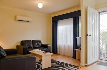 Baybrook Motor Inn & Apartments - Accommodation in Brisbane 24