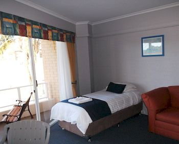 Ulladulla Harbour Motel - Accommodation in Brisbane 2